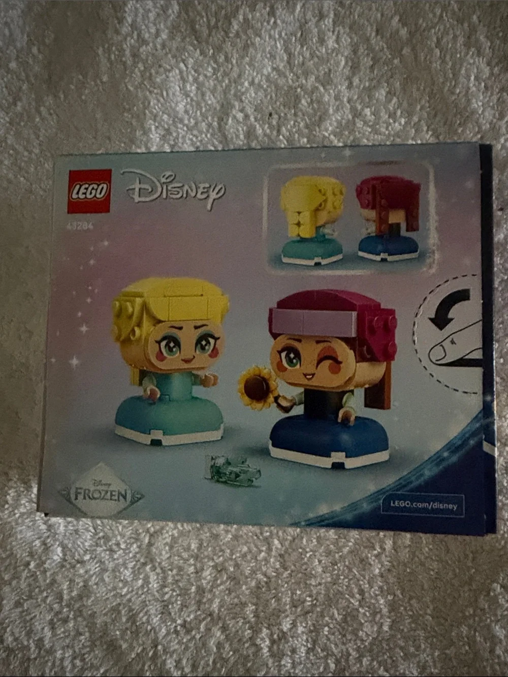 LEGO Disney Mini Anna & Elsa Figures - New